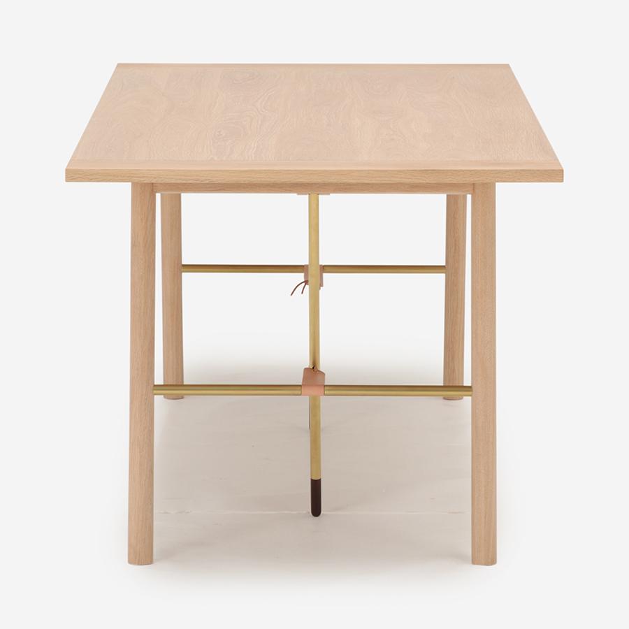 12 Dining Table 160cm Oak