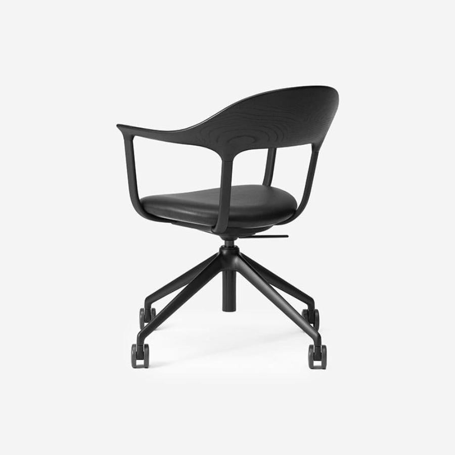 FOUR Castor Chair with Gas Lift