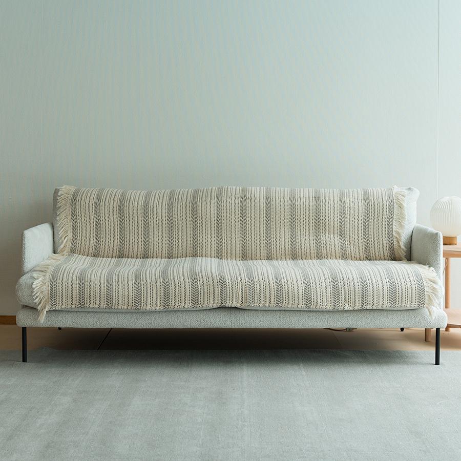 Razat Jacquard Woven Throw White & Black