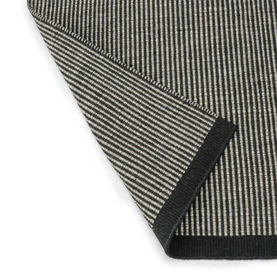 Harald Rug 170x240cm Black Stripe