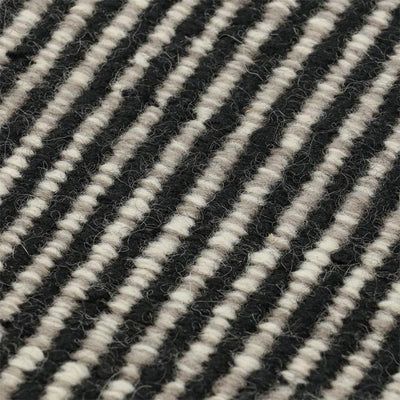 Harald Rug 170x240cm Black Stripe
