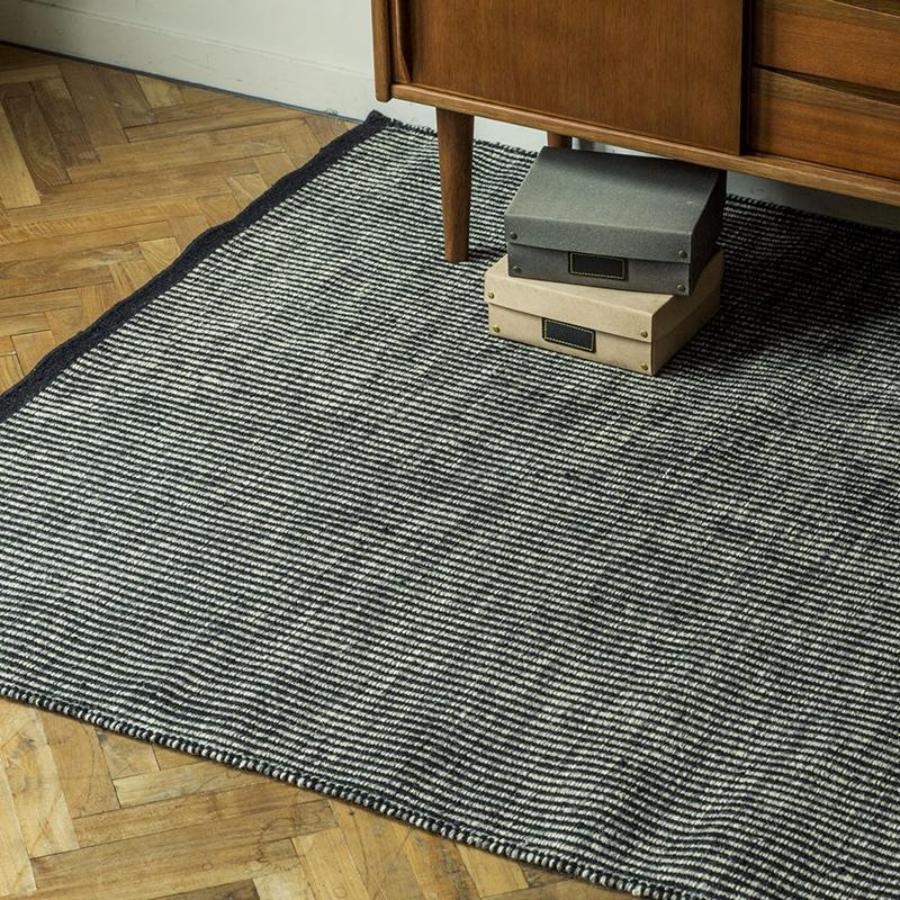 Harald Rug 170x240cm Black Stripe