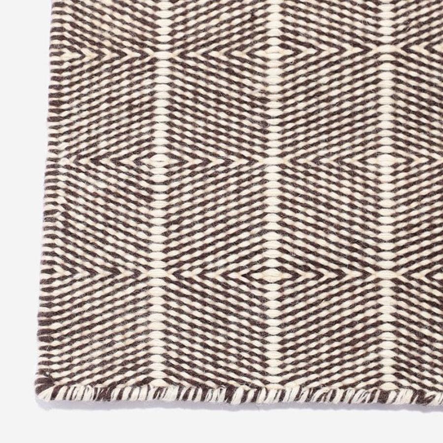 New Freja Rug 170x240cm White & Beige