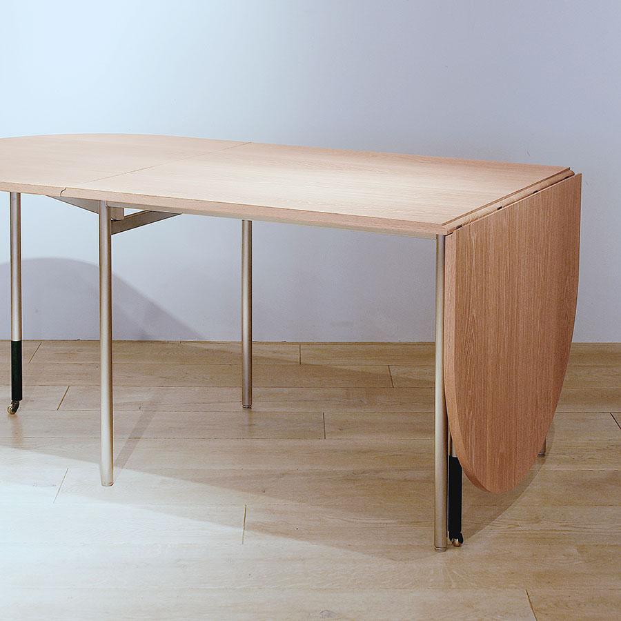 OLU Oval Extendable Dining Table Oak