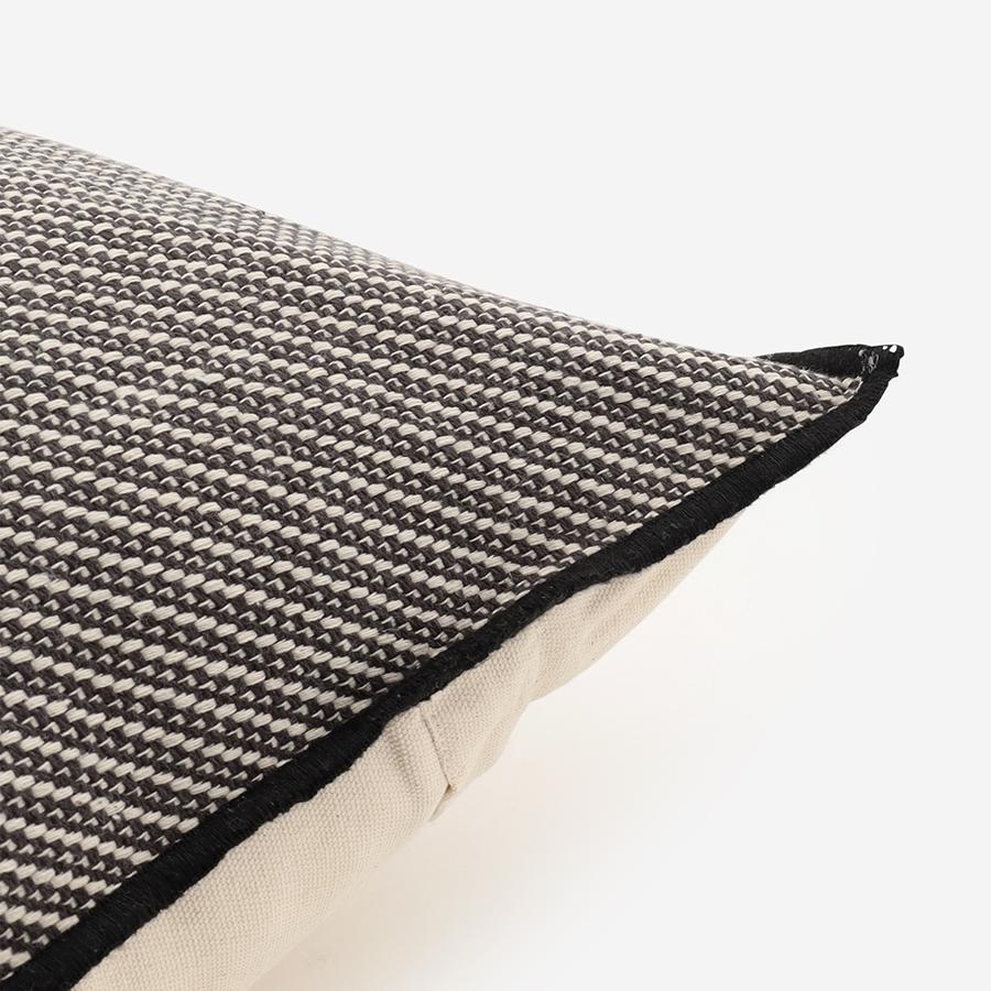 Univers Cushion Cover 45cm Black