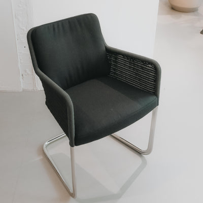 D43 Armchair Black