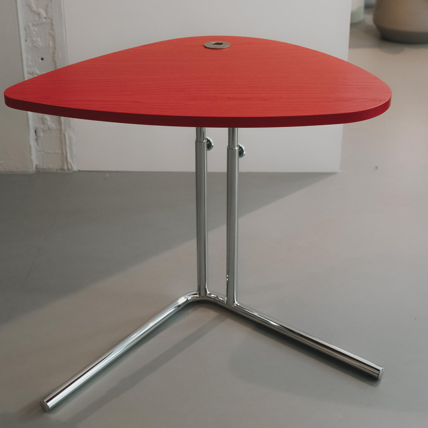 K22 Side Table Red Stain Ash